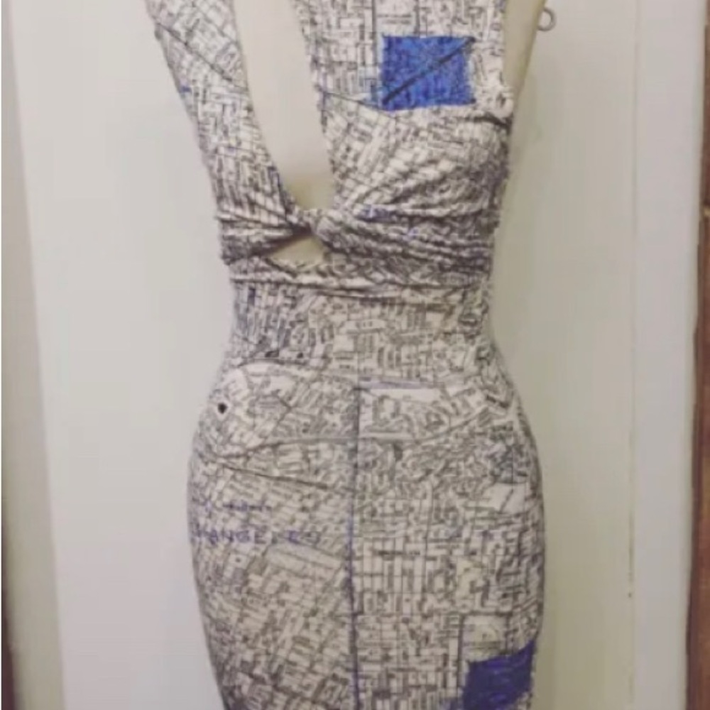 NWT new urban outfitters map dress cutout ruch sleeveless Black Cream